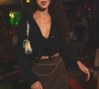CAZ_7043