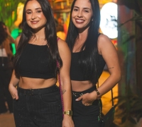 CAZ_7136