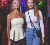 CAZ_2595