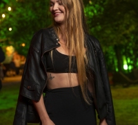 CAZ_9330